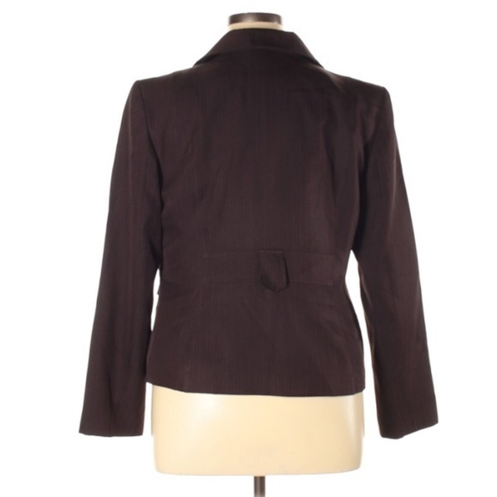 Isabella 14 brown‎ pinstripe fully lined 3 button classic preppy career blazer - Picture 3 of 8